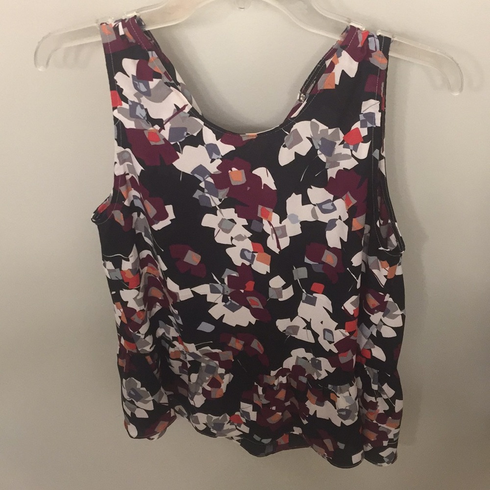 Banana Republic Professional Top - Picture 2 of 4
